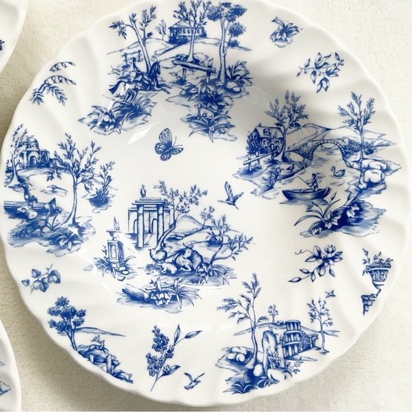 Queen’s China Toile Blue Flat Rim Soup Salad Bowls Set of Three 8.75” - Picture 2 of 15